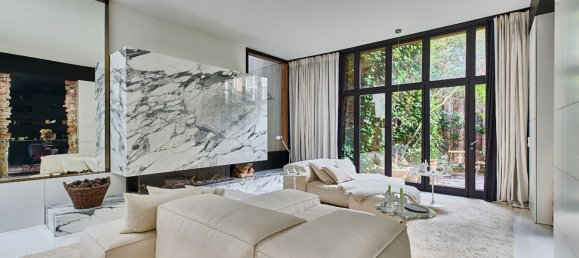 1 bedroom Duplex in Paris, France No. 292049 3