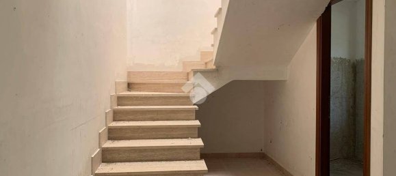 6 Schlafzimmer Villa in Atina, Italy, Nr. 136159 15