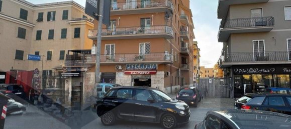 2-salle Appartement à Rome, Italy No. 21220 5