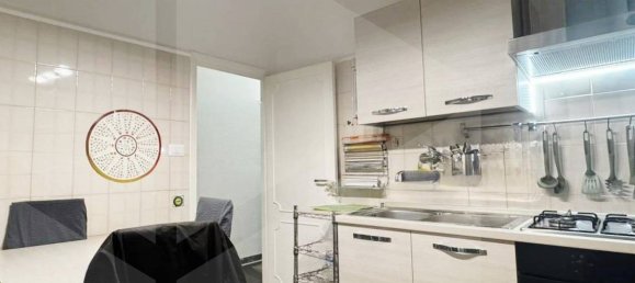 2-salle Appartement à Rome, Italy No. 21220 8