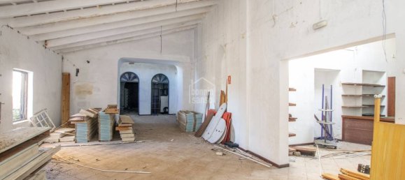 1280m² Commercial property in Es Mercadal, Spain No. 3799 9