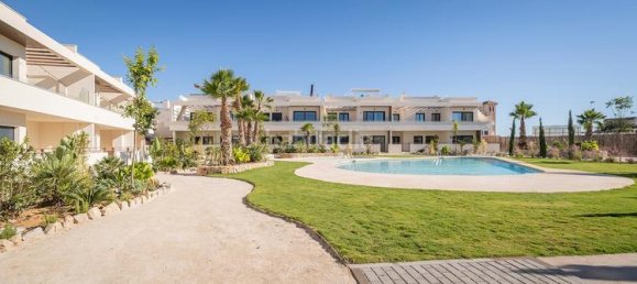 2 Schlafzimmer Villa in Torrevieja, Spain, Nr. 48348 8