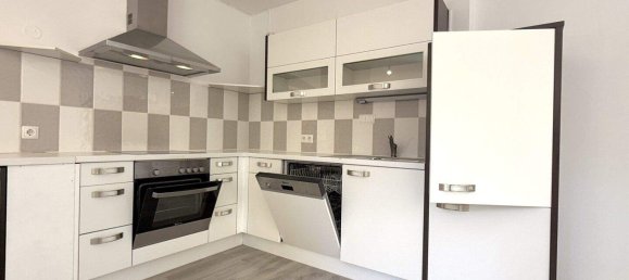 3 rooms Apartment in Favoriten, Austria No. 181116 2