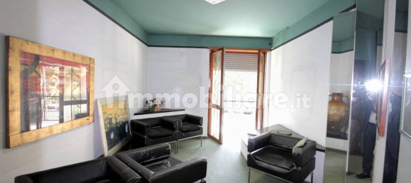 3 bedrooms Apartment in Milan, Italy No. 328378 3