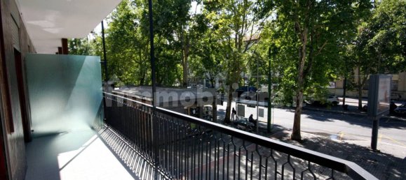 3 bedrooms Apartment in Milan, Italy No. 328378 8