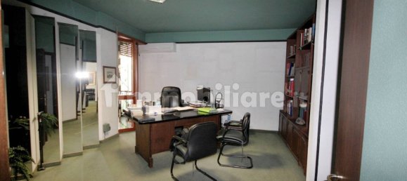 3 bedrooms Apartment in Milan, Italy No. 328378 6