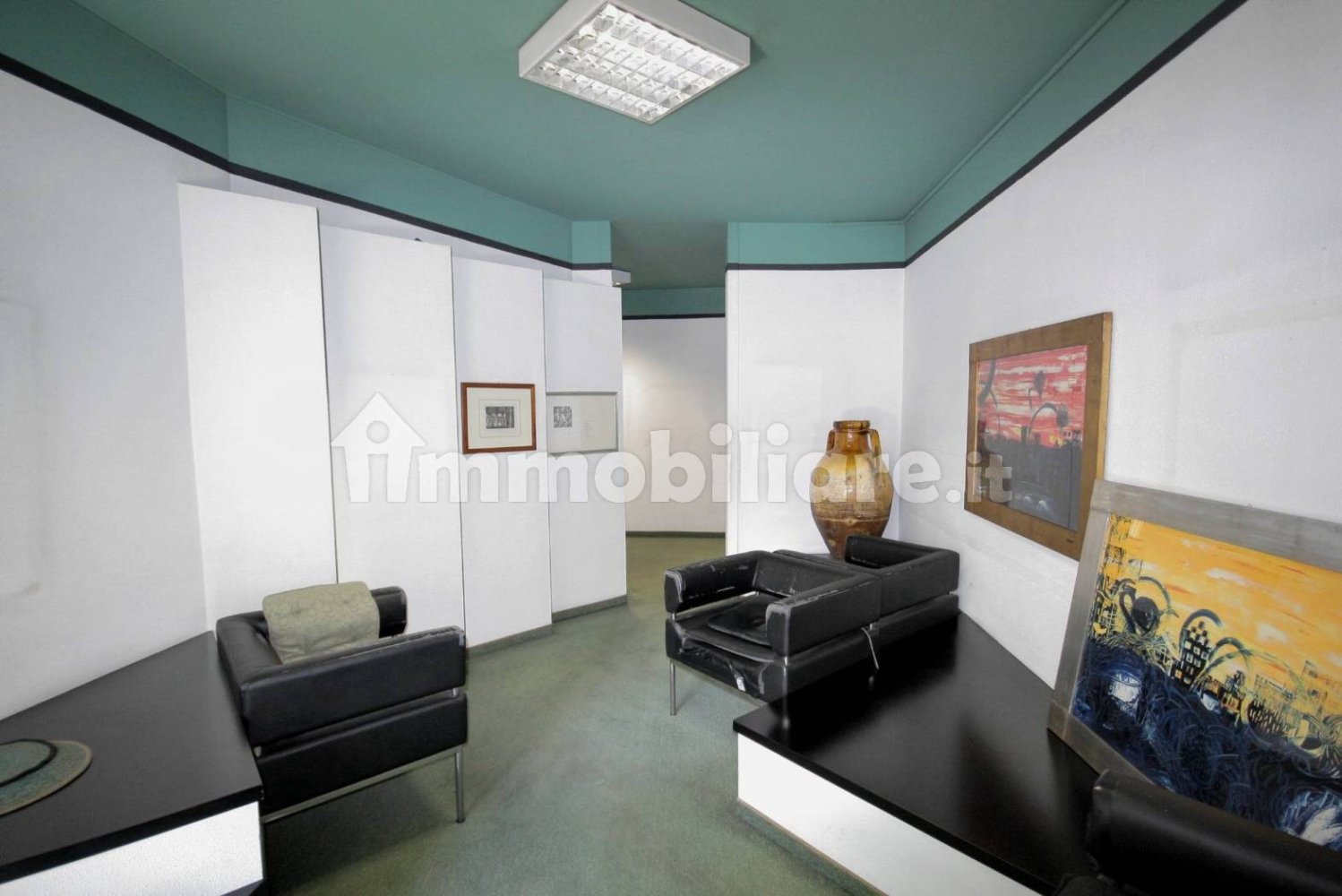 3 bedrooms Apartment in Milan, Italy No. 328378