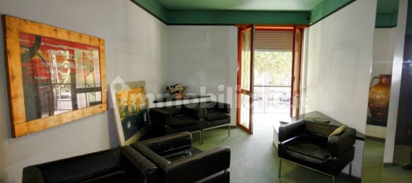 3 bedrooms Apartment in Milan, Italy No. 328378 4