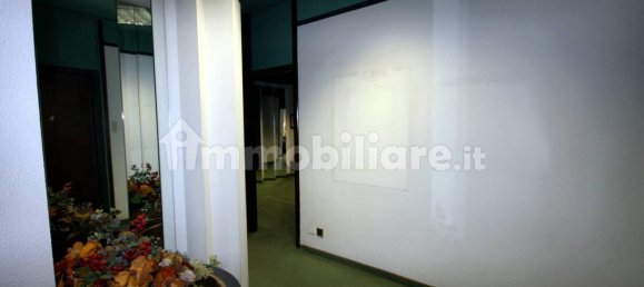 3 bedrooms Apartment in Milan, Italy No. 328378 22