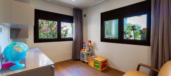 6 bedrooms Commercial property in Aradippou, Cyprus No. 18932 21