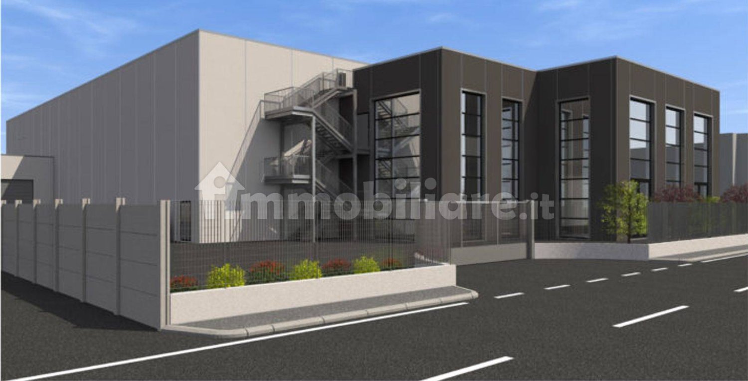 2 rooms Warehouse in Parma, Italy No. 378556