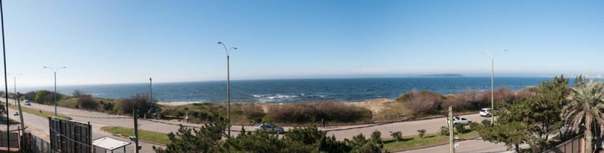 2 bedrooms Apartment in Maldonado, Uruguay No. 11945