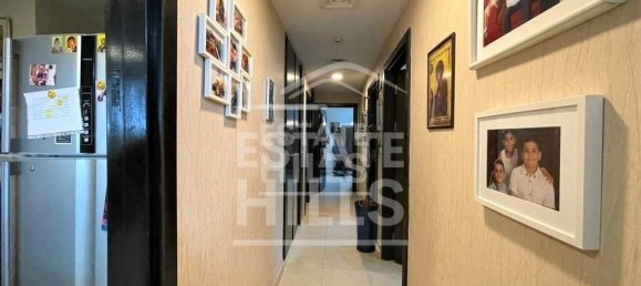 3 bedrooms Apartment in Remraam, UAE No. 5139 2