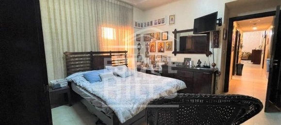 3 bedrooms Apartment in Remraam, UAE No. 5139 5