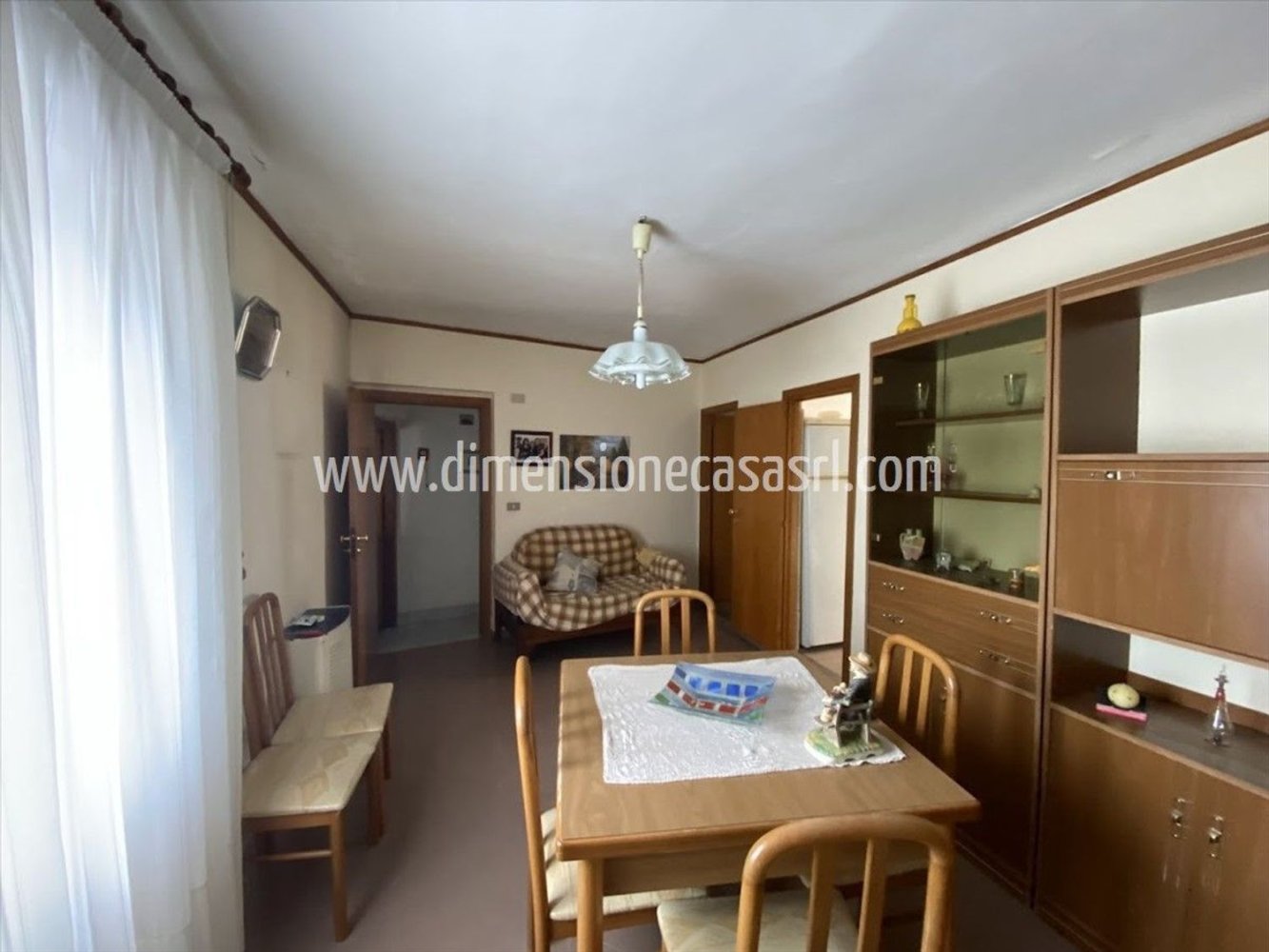 5 rooms House in San Cataldo, Italy No. 140932