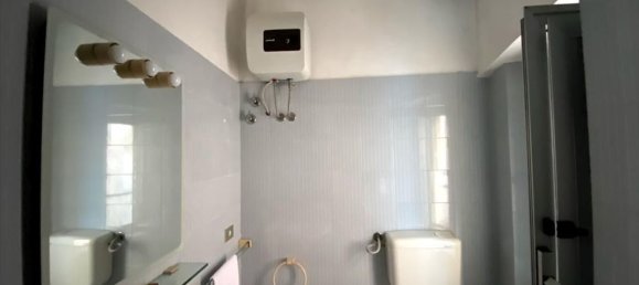 5 rooms House in San Cataldo, Italy No. 140932 10
