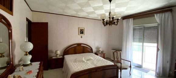 5 rooms House in San Cataldo, Italy No. 140932 7