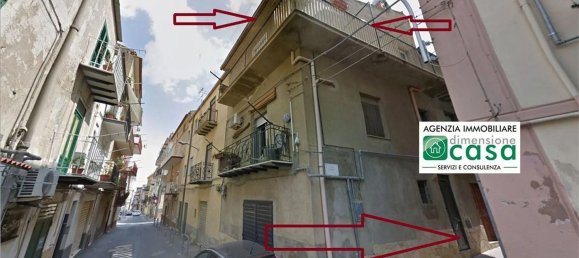 5 rooms House in San Cataldo, Italy No. 140932 2