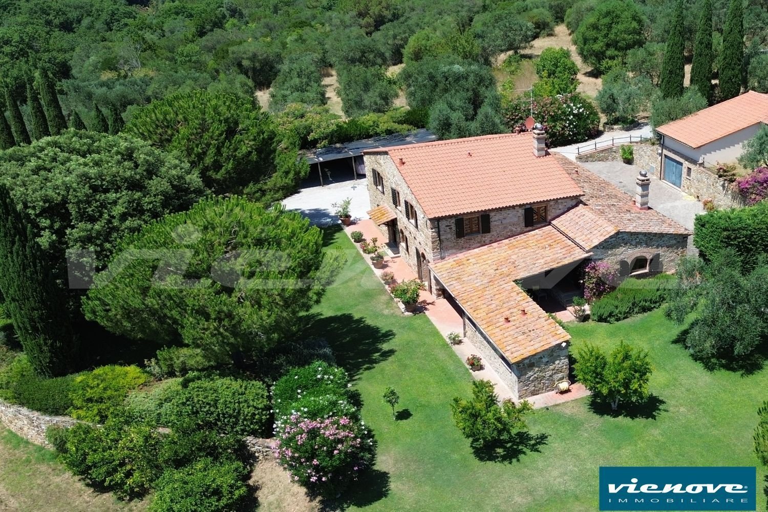 9 bedrooms House in Campiglia Marittima, Italy No. 225696