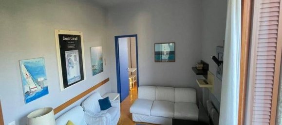 3-salle Appartement à Arenzano, Italy No. 161075 2