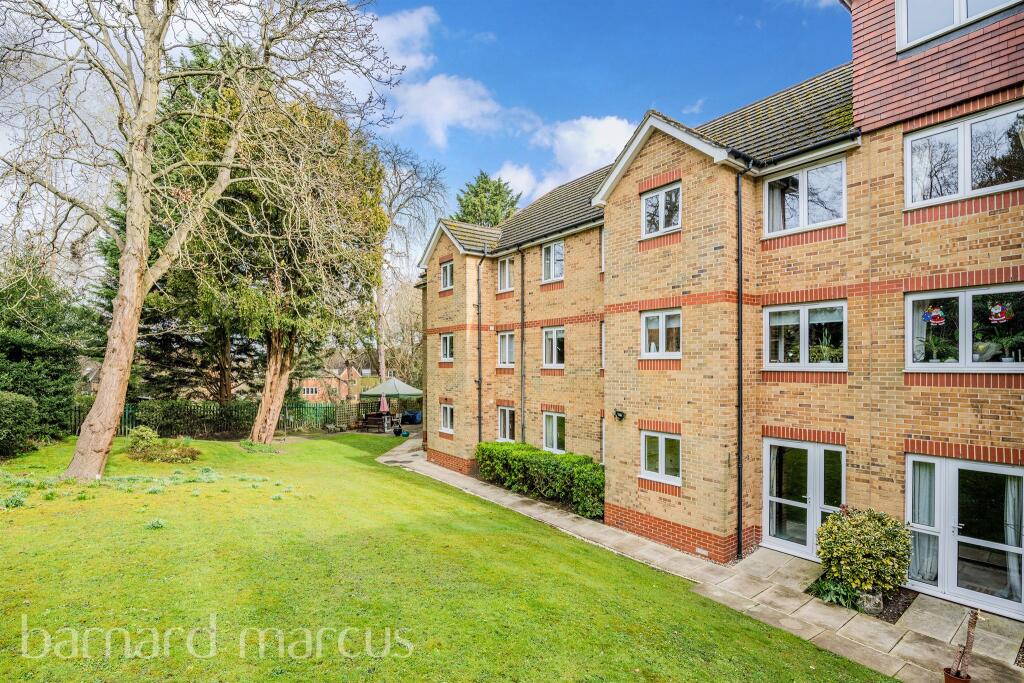 2 Schlafzimmer Haus in Epsom, United Kingdom, Nr. 9760