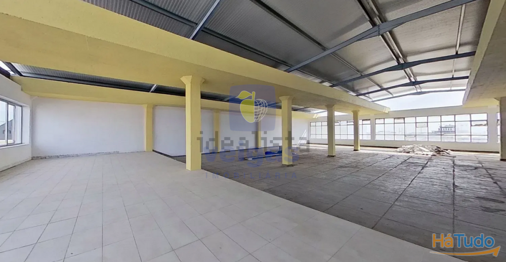Lagerhaus in Loures, Portugal 1750m², Nr. 191707