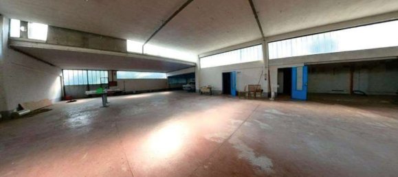 4 bedrooms Apartment in Casale Monferrato, Italy No. 364406 7