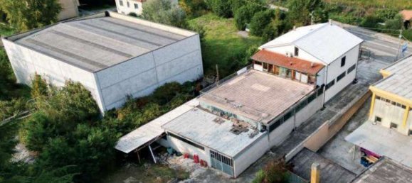 4 bedrooms Apartment in Casale Monferrato, Italy No. 364406 3