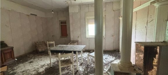 6 rooms Apartment in Porto Empedocle, Italy No. 223682 7