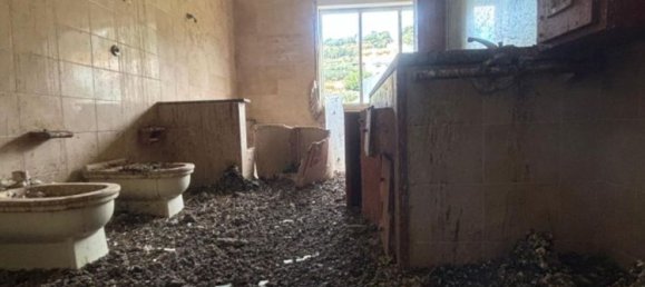 6 rooms Apartment in Porto Empedocle, Italy No. 223682 9