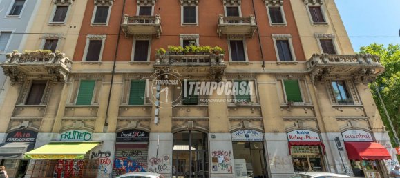 3 rooms Apartment in Milan, Italy No. 274430 9