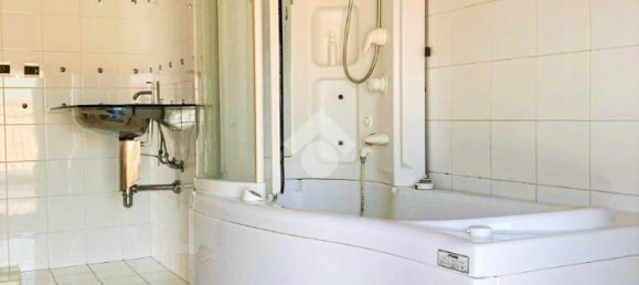 5 rooms Apartment in Amantea, Italy No. 159395 15