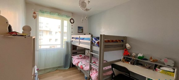 2 bedrooms Apartment in Le Plessis-Robinson, France No. 298627 3