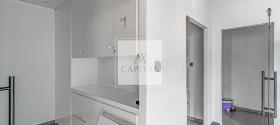 255.4m² Office in Business Bay, UAE No. 50825 11