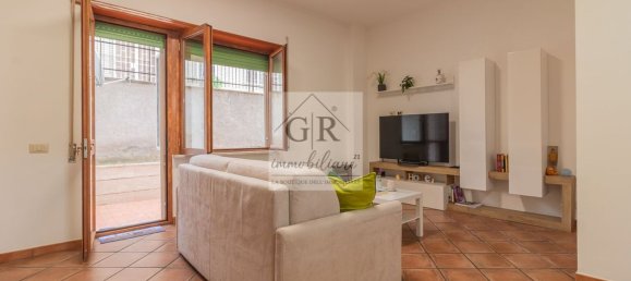 Квартира с 3 комнатами в Рим, Италия № 288368 34