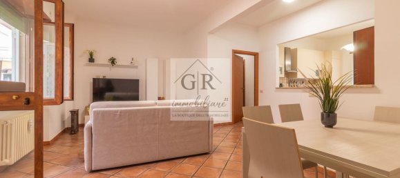 Квартира с 3 комнатами в Рим, Италия № 288368 2