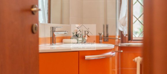 Квартира с 3 комнатами в Рим, Италия № 288368 13