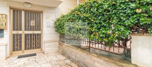 Квартира с 3 комнатами в Рим, Италия № 288368 28