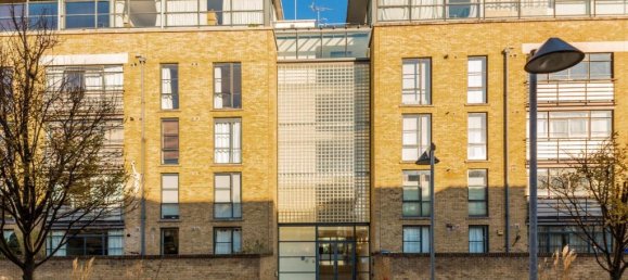 1 bedroom Apartment in Brentford, United Kingdom No. 12373 3