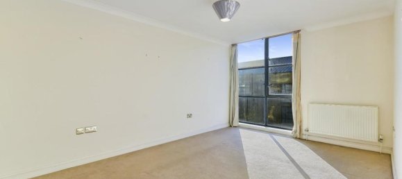 1 bedroom Apartment in Brentford, United Kingdom No. 12373 18
