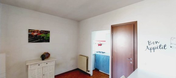3 bedrooms Apartment in Sesto Fiorentino, Italy No. 147982 8