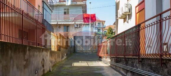 Apartamento de 2 dormitorios en Misterbianco, Italy No. 235250 9