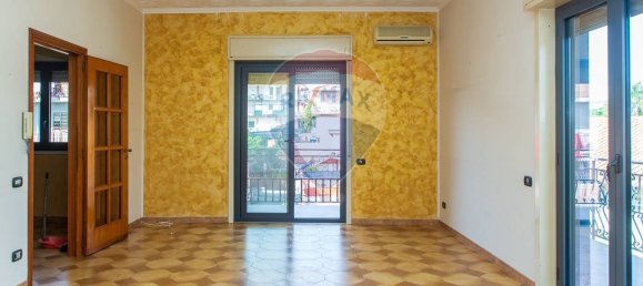 Apartamento de 2 dormitorios en Misterbianco, Italy No. 235250 13