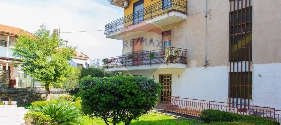 Apartamento de 2 dormitorios en Misterbianco, Italy No. 235250 5