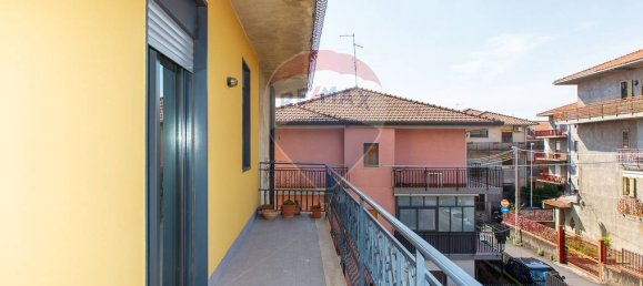 Apartamento de 2 dormitorios en Misterbianco, Italy No. 235250 17