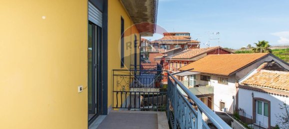 Apartamento de 2 dormitorios en Misterbianco, Italy No. 235250 23