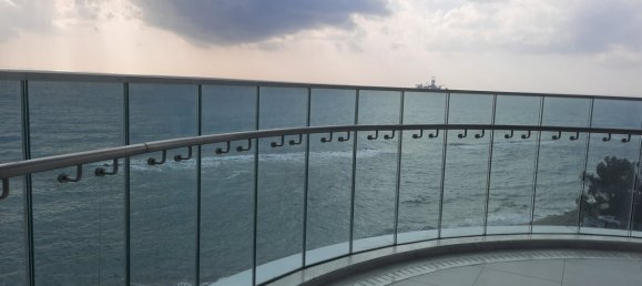 3 bedrooms Apartment in Germasogeia, Cyprus No. 553 8