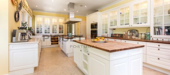 6 bedrooms Villa in Cascais, Portugal No. 182211 11