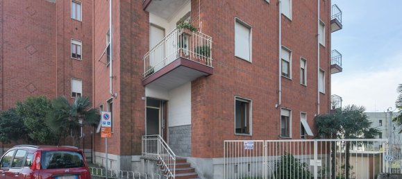 مكتب في Romagnano Sesia, Italy 61متر مربع رقم 210972 10