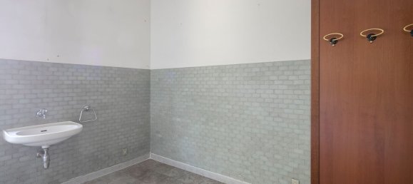 مكتب في Romagnano Sesia, Italy 61متر مربع رقم 210972 25